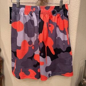 NWT~ETHIKA Orange Black Camo Print Athletic Basketball Shorts Size Medium